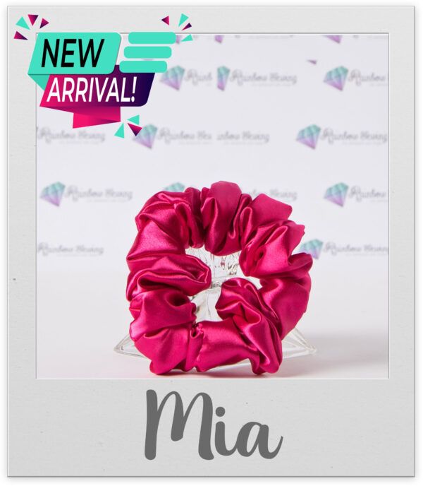 Mia Scrunchie